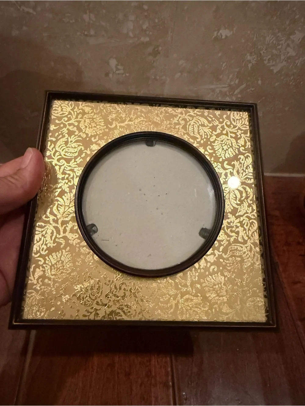 Vintage Picture Frame Stiffel  Gold Floral  6.5” w/ round circle 4” Frame